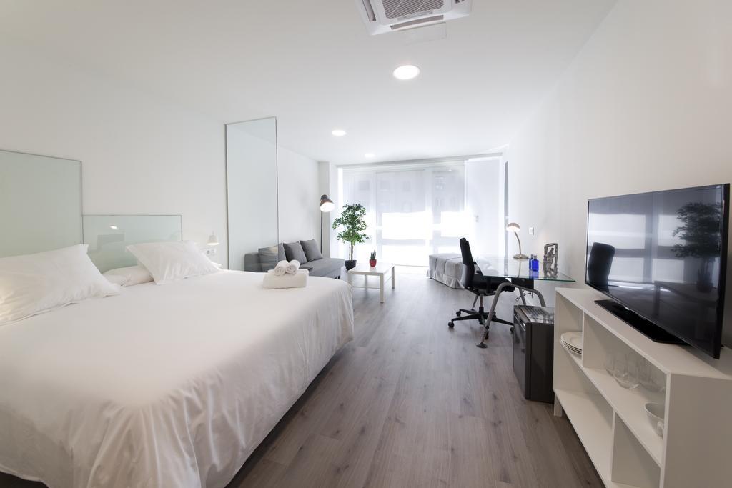 Pensión T5 Donostia Suites San Sebastián Quarto foto