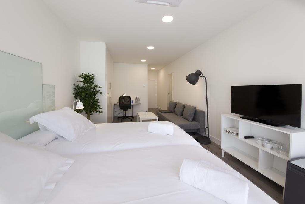 Pensión T5 Donostia Suites San Sebastián Quarto foto